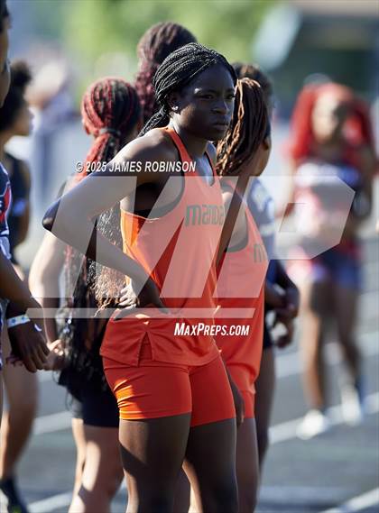 Thumbnail 3 in Gateway Conference Championships (400m) photogallery.