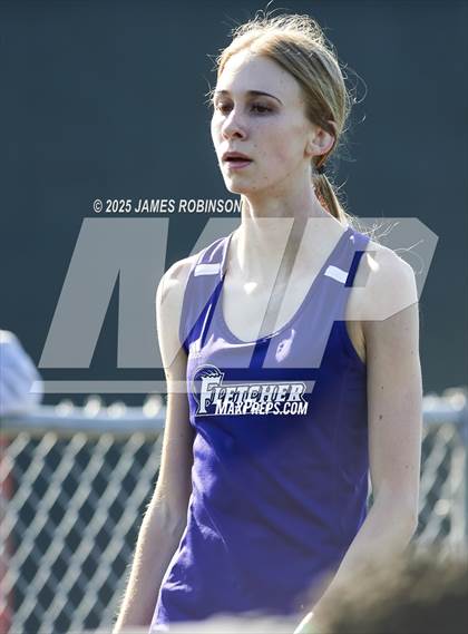 Thumbnail 3 in Gateway Conference Championships (400m) photogallery.