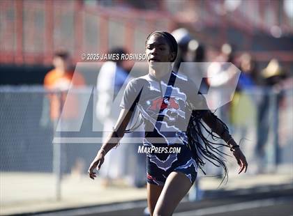 Thumbnail 1 in Gateway Conference Championships (400m) photogallery.