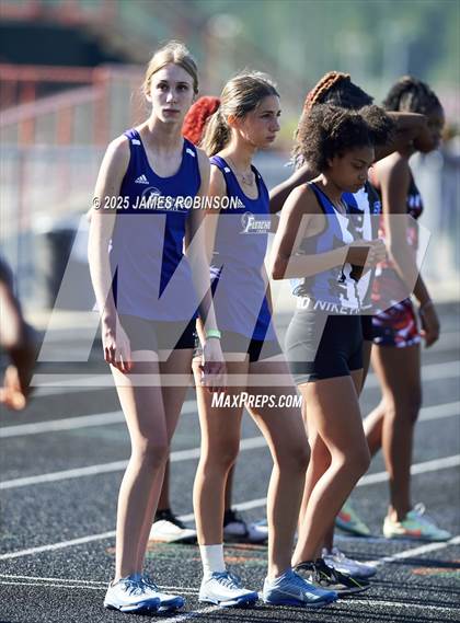 Thumbnail 3 in Gateway Conference Championships (400m) photogallery.