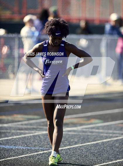 Thumbnail 1 in Gateway Conference Championships (400m) photogallery.