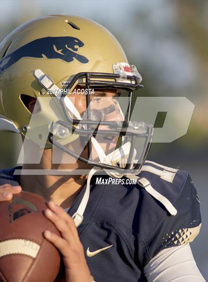 Thumbnail 3 in Franklin vs Roosevelt photogallery.