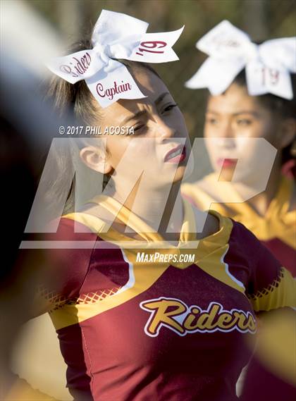 Thumbnail 3 in Franklin vs Roosevelt photogallery.