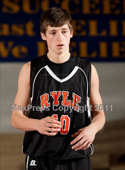 Thumbnail 2 in Ryle @ Newport Central Catholic photogallery.