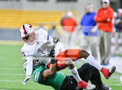 Thumbnail 2 in Midway vs. Carroll (UIL 6A D2 Quarterfinal) photogallery.