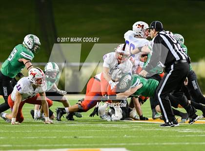 Thumbnail 3 in Midway vs. Carroll (UIL 6A D2 Quarterfinal) photogallery.
