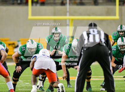 Thumbnail 1 in Midway vs. Carroll (UIL 6A D2 Quarterfinal) photogallery.