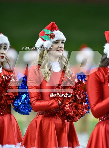 Thumbnail 3 in Midway vs. Carroll (UIL 6A D2 Quarterfinal) photogallery.