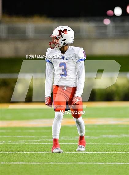 Thumbnail 3 in Midway vs. Carroll (UIL 6A D2 Quarterfinal) photogallery.