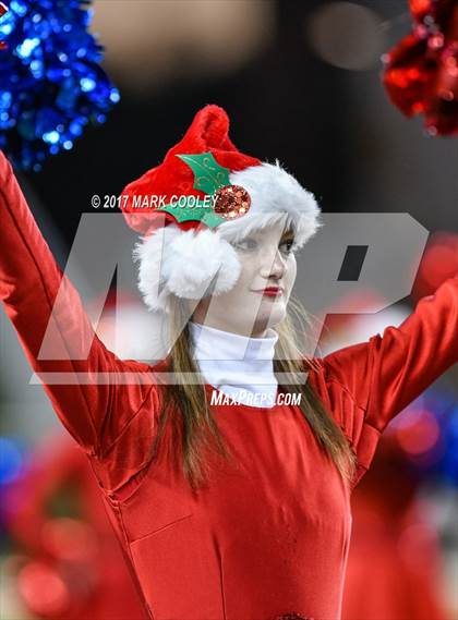 Thumbnail 2 in Midway vs. Carroll (UIL 6A D2 Quarterfinal) photogallery.