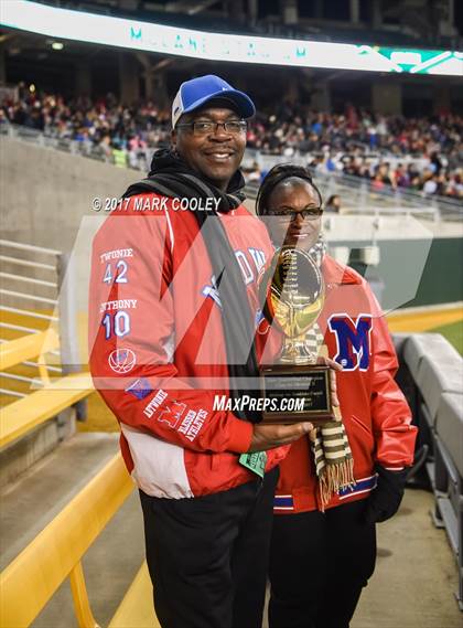 Thumbnail 1 in Midway vs. Carroll (UIL 6A D2 Quarterfinal) photogallery.