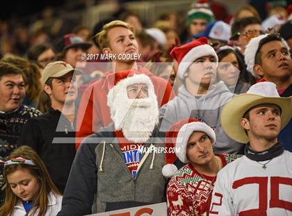 Thumbnail 3 in Midway vs. Carroll (UIL 6A D2 Quarterfinal) photogallery.