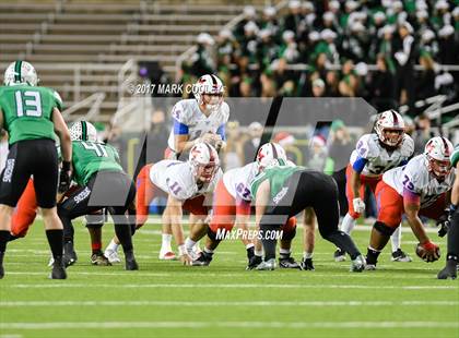 Thumbnail 3 in Midway vs. Carroll (UIL 6A D2 Quarterfinal) photogallery.