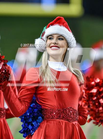 Thumbnail 3 in Midway vs. Carroll (UIL 6A D2 Quarterfinal) photogallery.