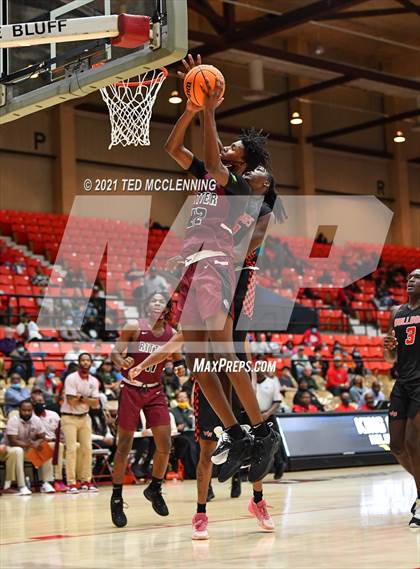 Thumbnail 2 in  Cardinal Ritter College Prep vs White Hall (King Cotton Classic) photogallery.