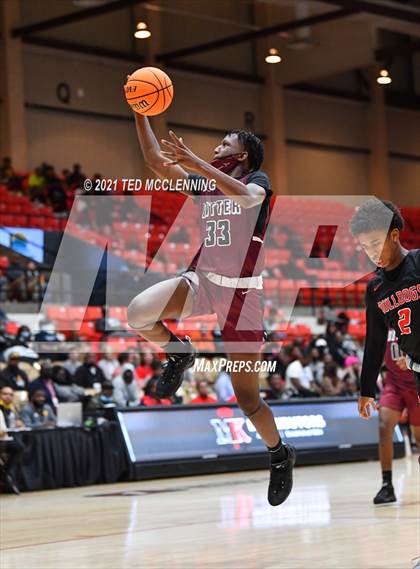 Thumbnail 2 in  Cardinal Ritter College Prep vs White Hall (King Cotton Classic) photogallery.
