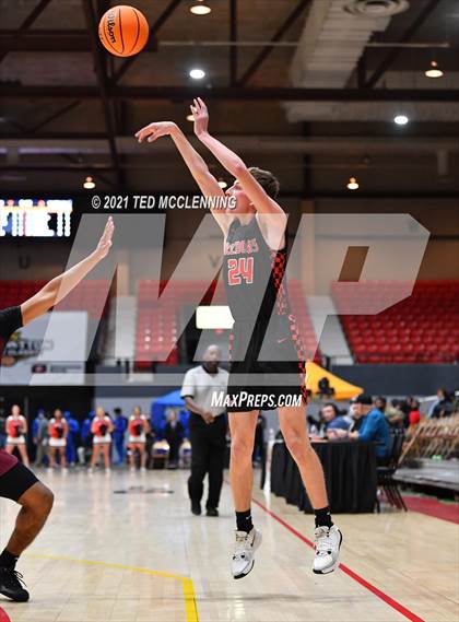 Thumbnail 1 in  Cardinal Ritter College Prep vs White Hall (King Cotton Classic) photogallery.