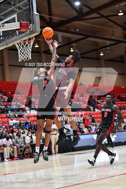 Thumbnail 1 in  Cardinal Ritter College Prep vs White Hall (King Cotton Classic) photogallery.