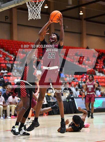 Thumbnail 1 in  Cardinal Ritter College Prep vs White Hall (King Cotton Classic) photogallery.
