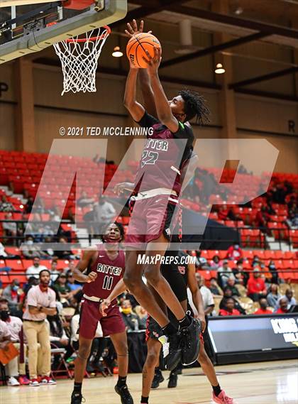 Thumbnail 1 in  Cardinal Ritter College Prep vs White Hall (King Cotton Classic) photogallery.