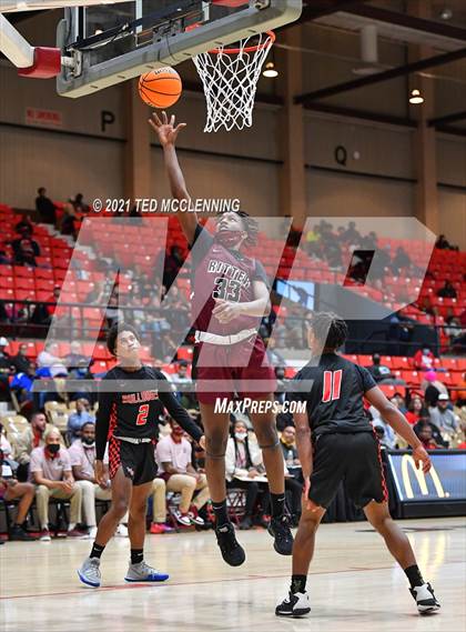Thumbnail 2 in  Cardinal Ritter College Prep vs White Hall (King Cotton Classic) photogallery.