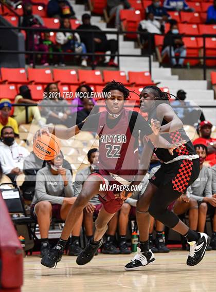Thumbnail 2 in  Cardinal Ritter College Prep vs White Hall (King Cotton Classic) photogallery.