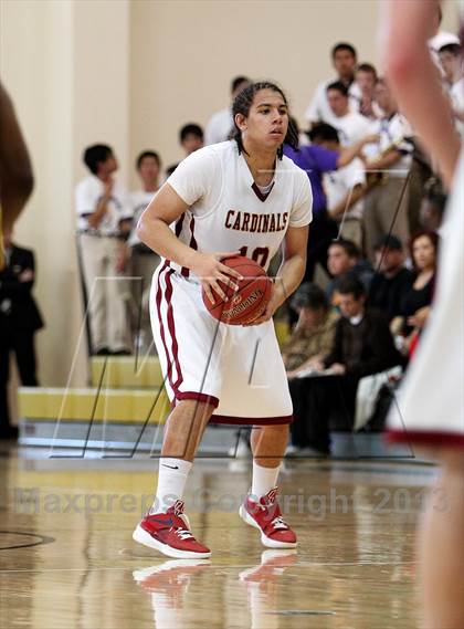 Thumbnail 3 in Archbishop Riordan vs. Cardinal Newman (CIF NorCal Regional D4 Final) photogallery.