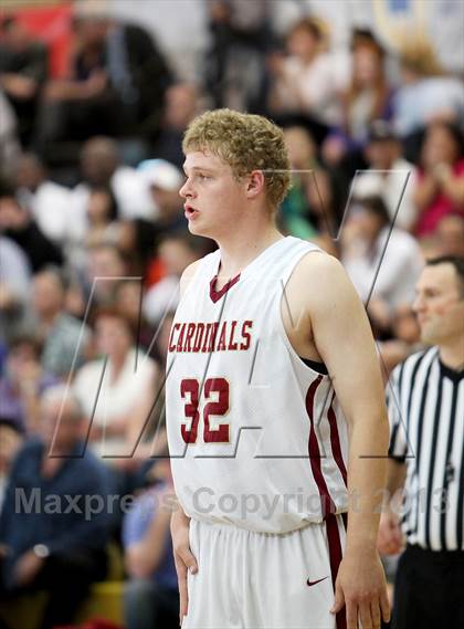 Thumbnail 2 in Archbishop Riordan vs. Cardinal Newman (CIF NorCal Regional D4 Final) photogallery.
