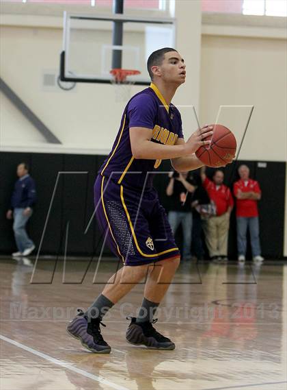 Thumbnail 2 in Archbishop Riordan vs. Cardinal Newman (CIF NorCal Regional D4 Final) photogallery.