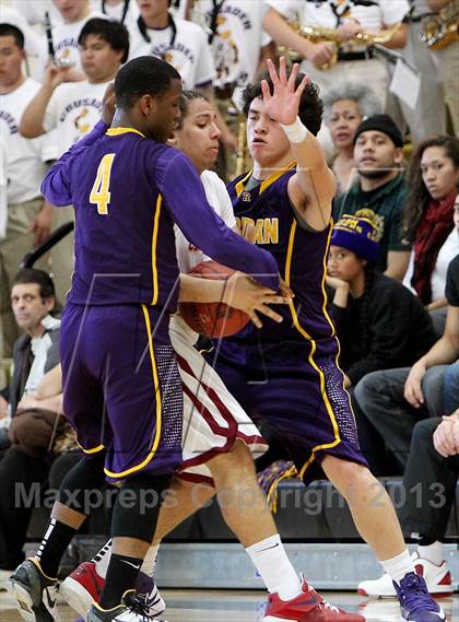 Thumbnail 1 in Archbishop Riordan vs. Cardinal Newman (CIF NorCal Regional D4 Final) photogallery.