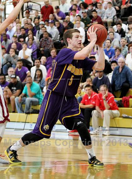 Thumbnail 3 in Archbishop Riordan vs. Cardinal Newman (CIF NorCal Regional D4 Final) photogallery.