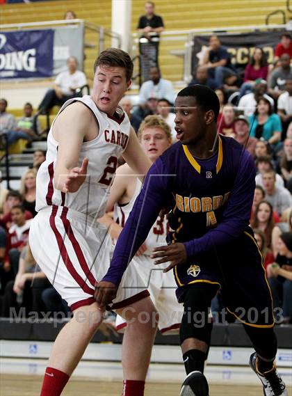 Thumbnail 2 in Archbishop Riordan vs. Cardinal Newman (CIF NorCal Regional D4 Final) photogallery.