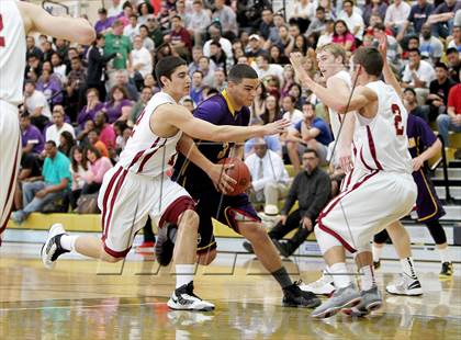 Thumbnail 2 in Archbishop Riordan vs. Cardinal Newman (CIF NorCal Regional D4 Final) photogallery.