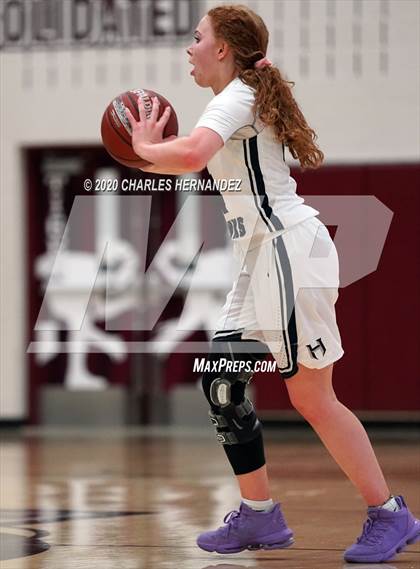 Thumbnail 3 in Hendrickson vs. Langham Creek (UIL 6A Regional Quarterfinal) photogallery.