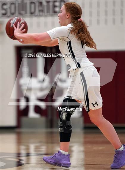 Thumbnail 1 in Hendrickson vs. Langham Creek (UIL 6A Regional Quarterfinal) photogallery.