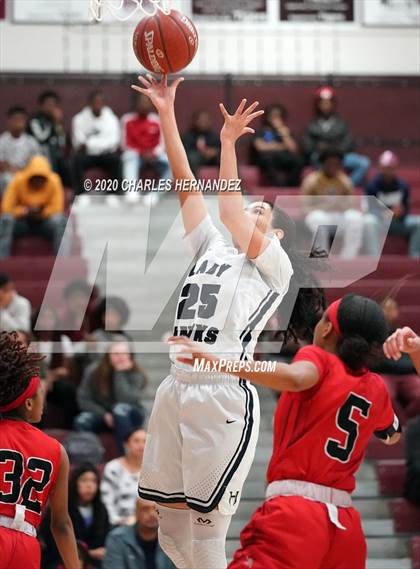 Thumbnail 3 in Hendrickson vs. Langham Creek (UIL 6A Regional Quarterfinal) photogallery.