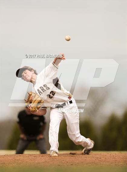Thumbnail 1 in Killingly @ Stonington photogallery.