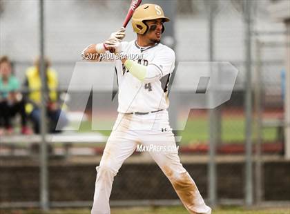Thumbnail 2 in Killingly @ Stonington photogallery.