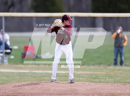 Thumbnail 2 in Killingly @ Stonington photogallery.