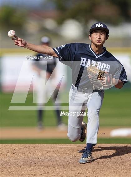 Thumbnail 2 in Newport Harbor @ Los Alamitos photogallery.