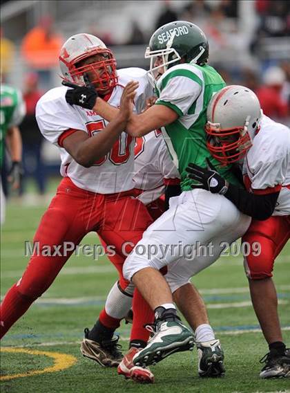 Thumbnail 3 in Amityville Memorial vs. Seaford (Long Island Class 4 Final) photogallery.