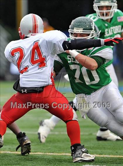 Thumbnail 1 in Amityville Memorial vs. Seaford (Long Island Class 4 Final) photogallery.