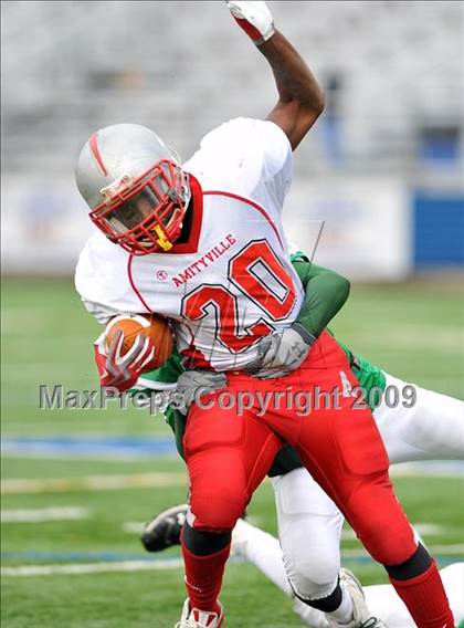 Thumbnail 1 in Amityville Memorial vs. Seaford (Long Island Class 4 Final) photogallery.
