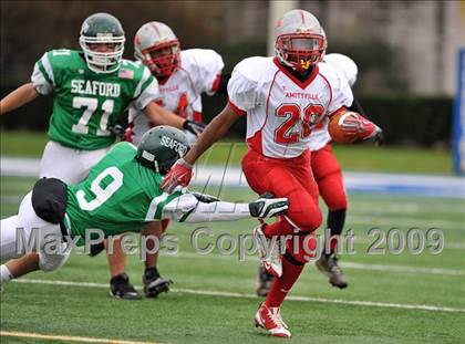 Thumbnail 1 in Amityville Memorial vs. Seaford (Long Island Class 4 Final) photogallery.