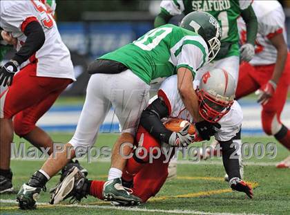 Thumbnail 3 in Amityville Memorial vs. Seaford (Long Island Class 4 Final) photogallery.