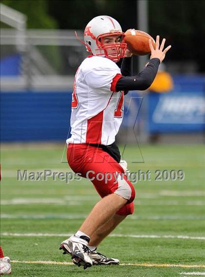 Thumbnail 1 in Amityville Memorial vs. Seaford (Long Island Class 4 Final) photogallery.
