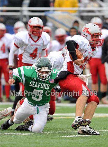 Thumbnail 1 in Amityville Memorial vs. Seaford (Long Island Class 4 Final) photogallery.