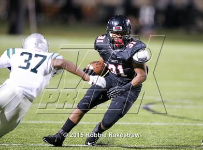 Thumbnail 3 in Trinity vs. De La Salle photogallery.