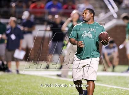 Thumbnail 2 in Trinity vs. De La Salle photogallery.