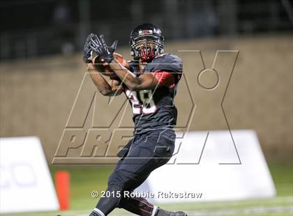 Thumbnail 2 in Trinity vs. De La Salle photogallery.